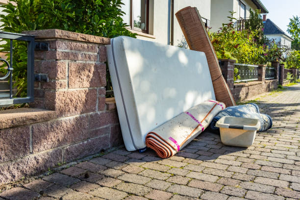Best Local Junk Hauling  in Fairport Harbor, OH